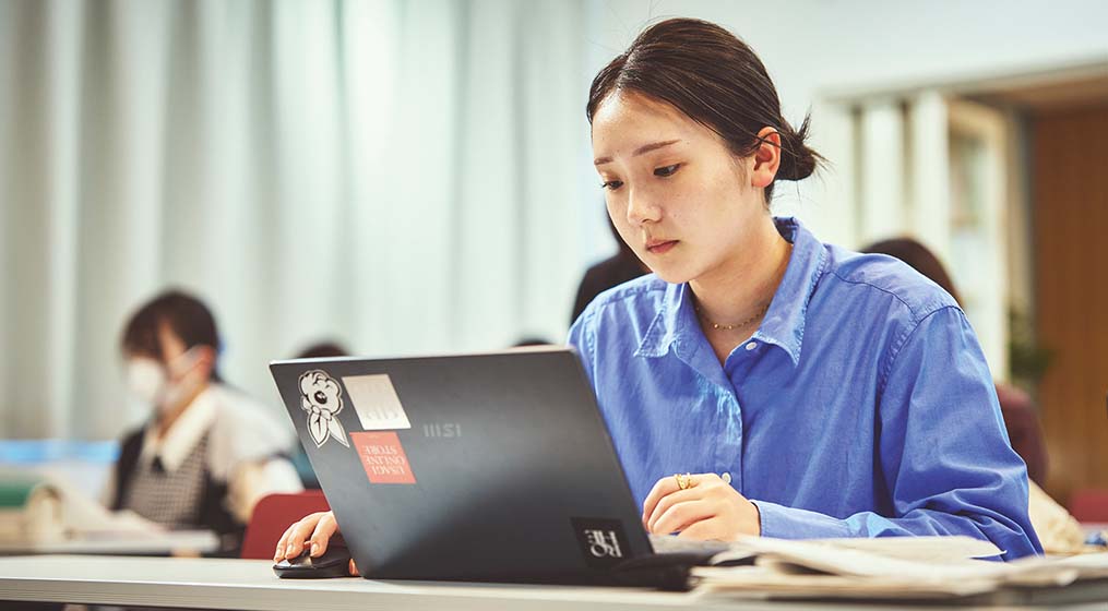 インテリアコーディネーターの資格取得